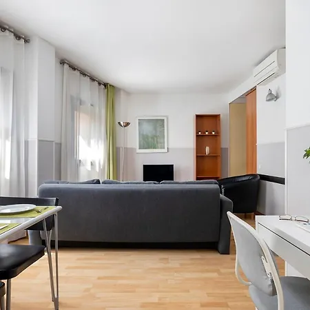 Apartments Sata Park Guell Area Barcelona Exterior photo