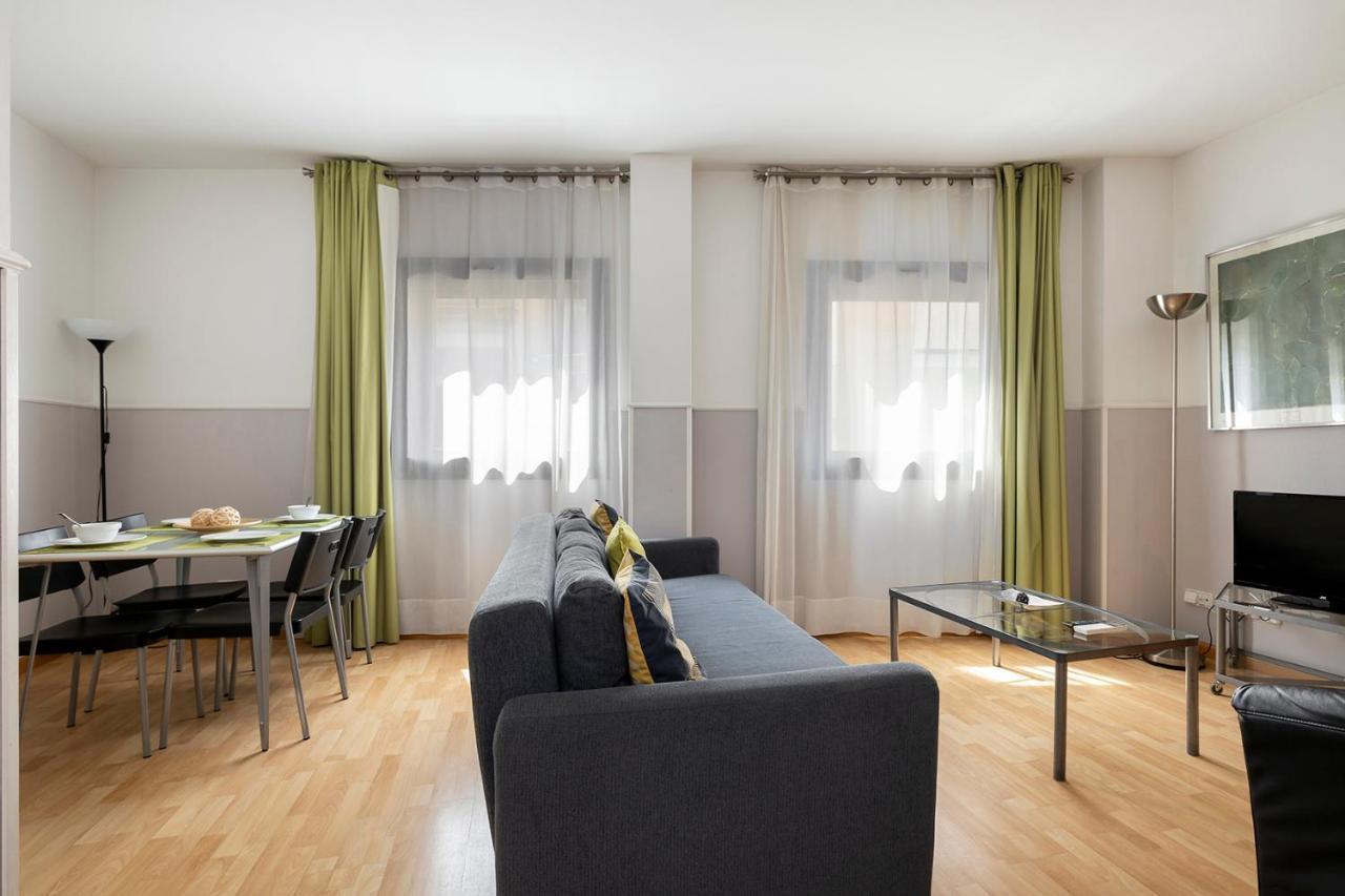 Sata Park Guell Area Apartment