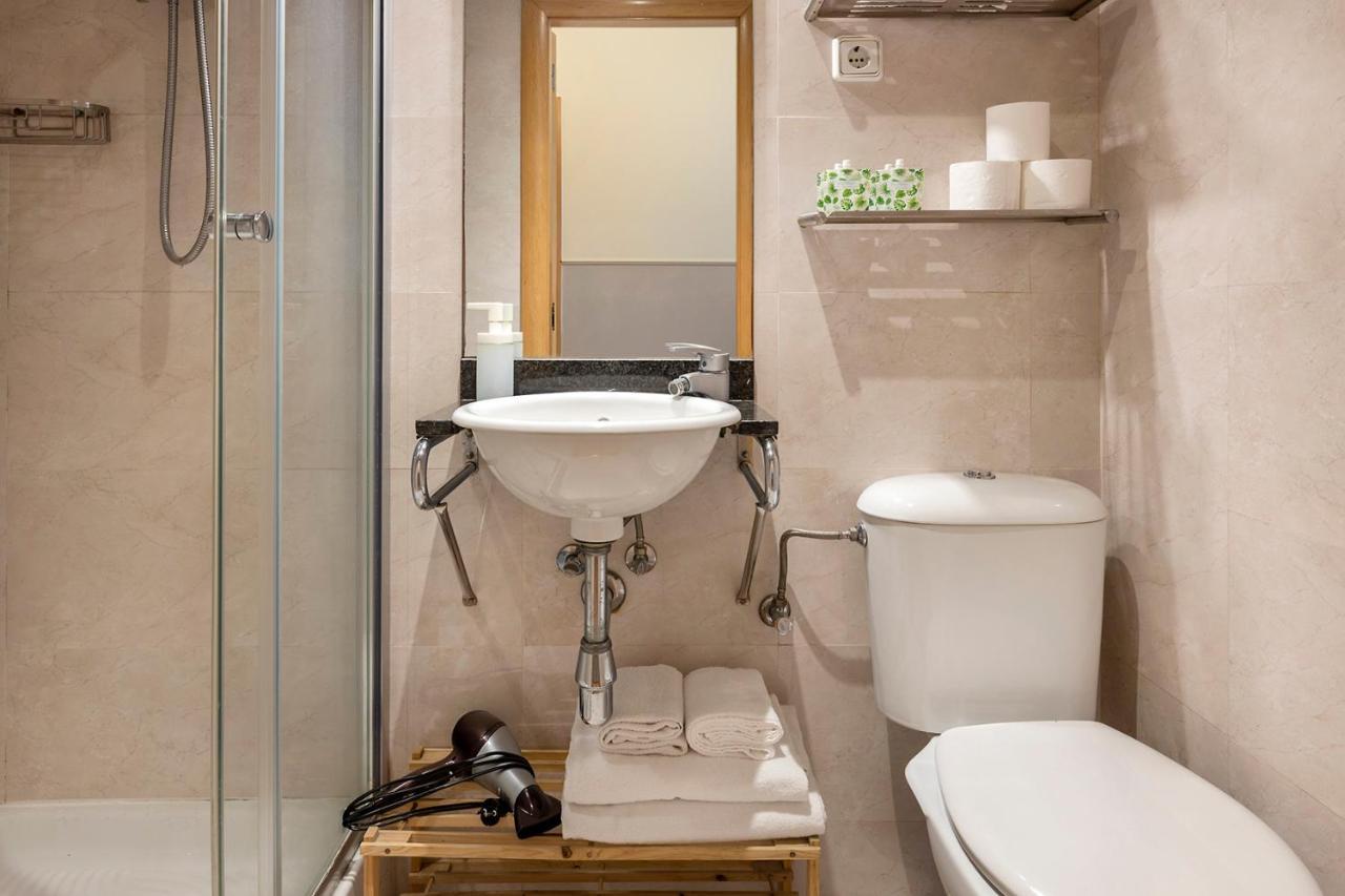 Sata Park Guell Area Apartment Barcelona