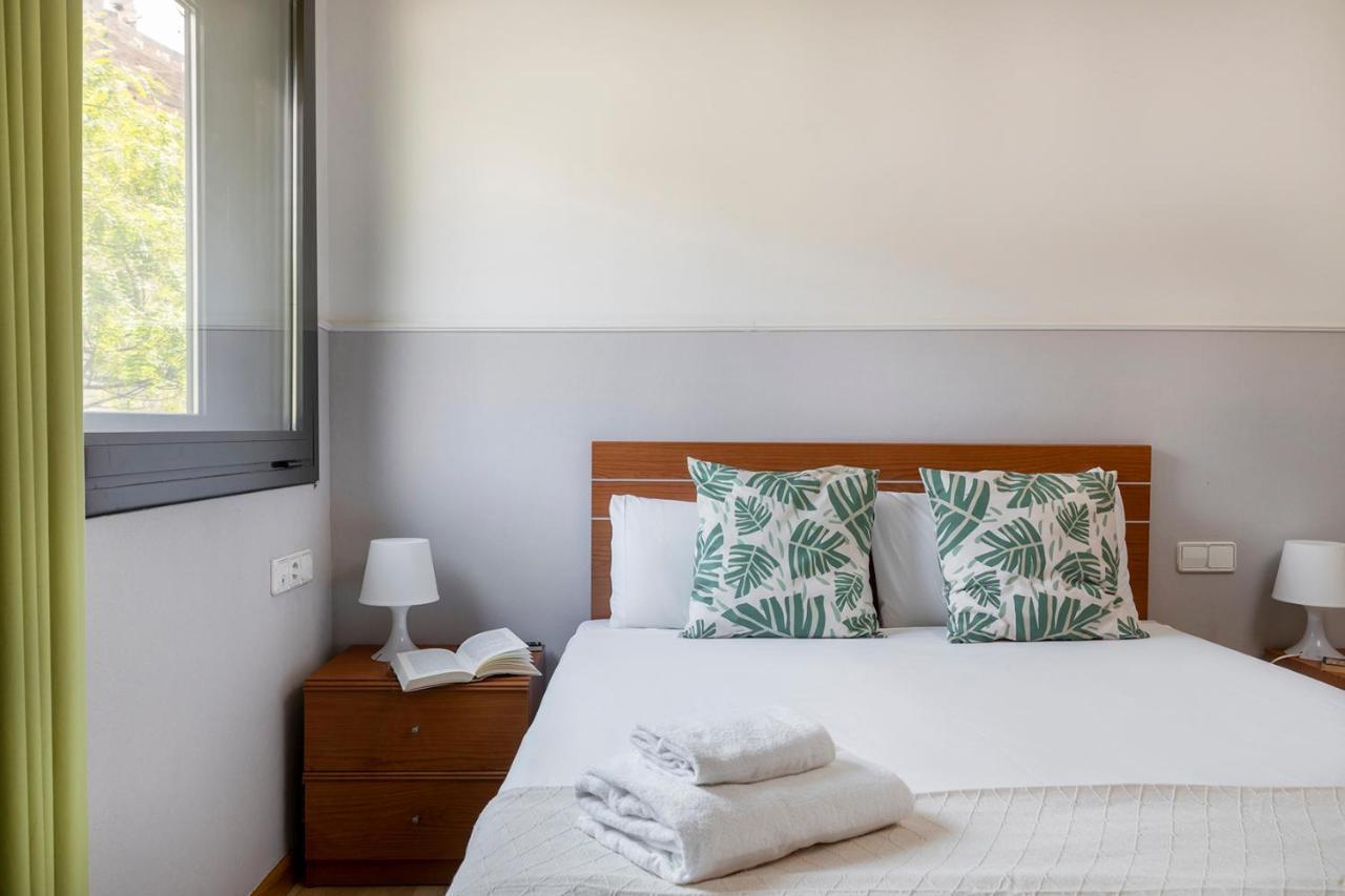 Sata Park Guell Area Apartment