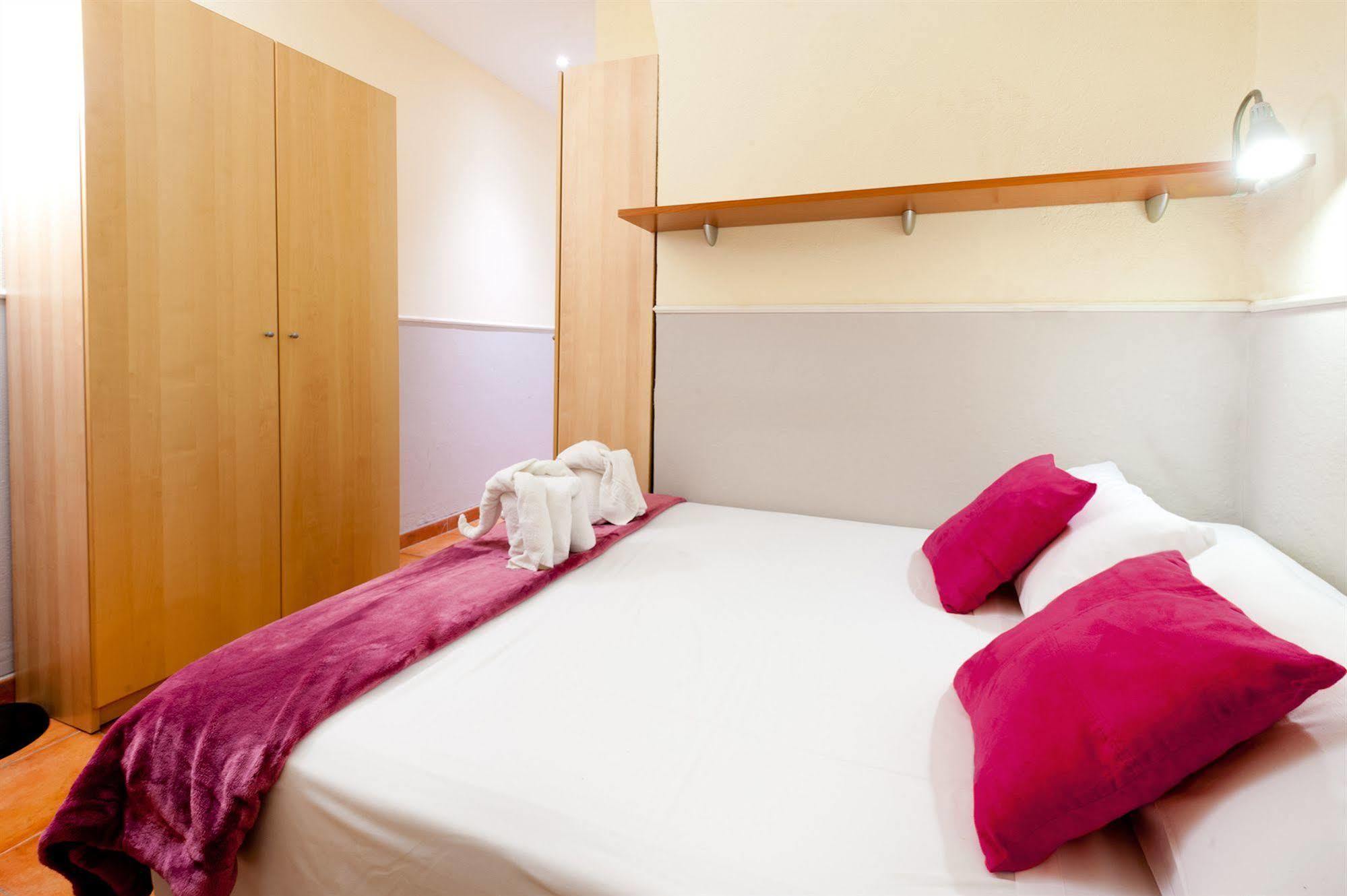 Sata Park Guell Area Apartment Barcelona